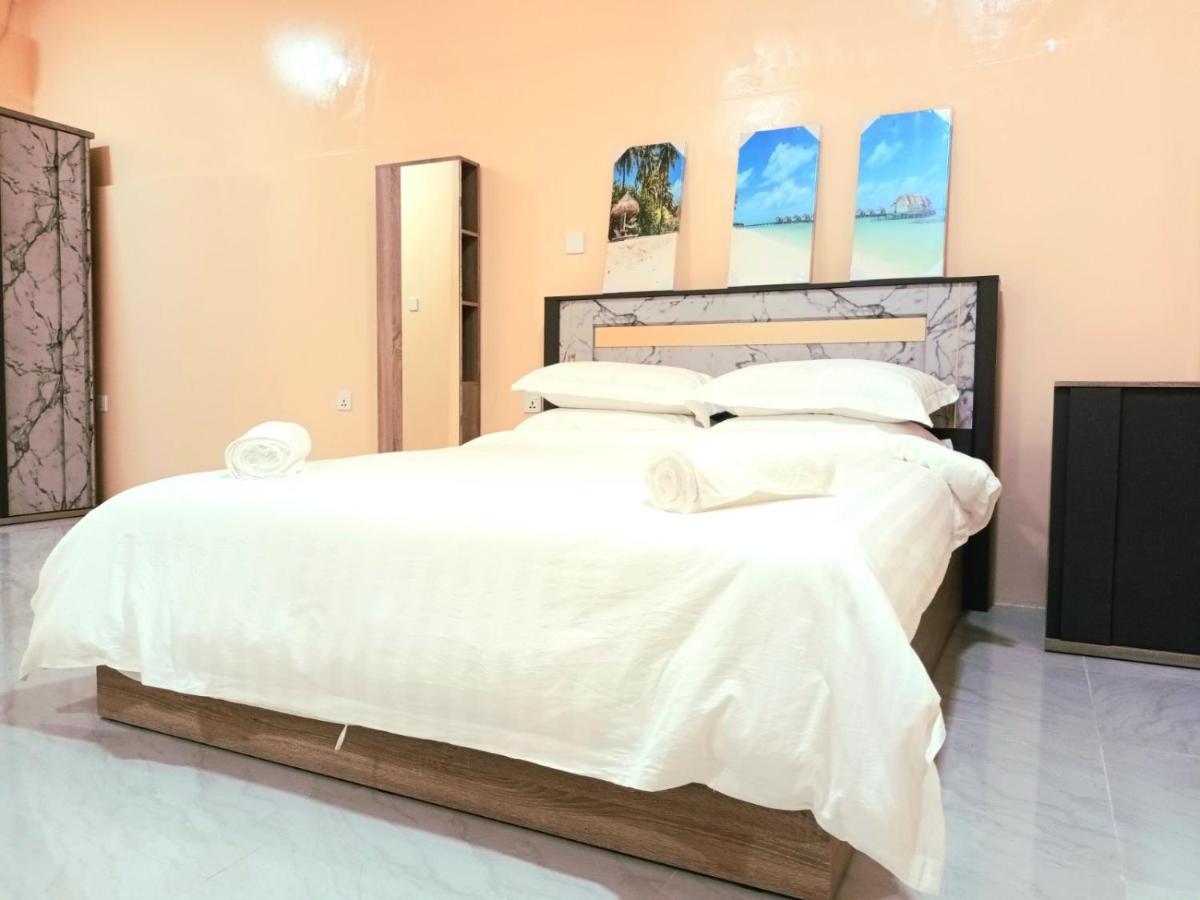 Tropical Stay Thulusdhoo Bagian luar foto