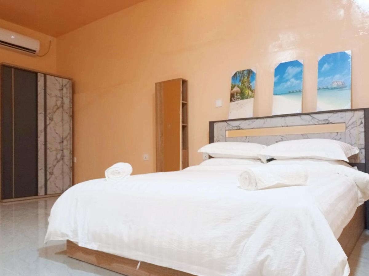 Tropical Stay Thulusdhoo Bagian luar foto